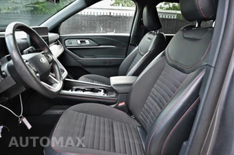 2025 Ford Explorer ST-Line - miniatura 11