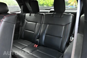 2025 Ford Explorer ST-Line - miniatura 16
