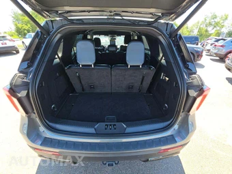 2025 Ford Explorer ST-Line - miniatura 12