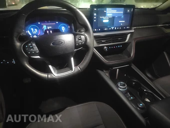 2025 Ford Explorer ST-Line - miniatura 11