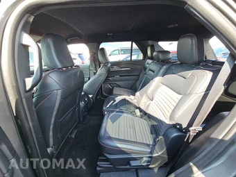 2025 Ford Explorer ST-Line - miniatura 13