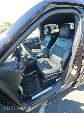 2025 Ford Explorer ST-Line - miniatura 3