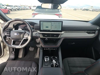 2025 Ford Explorer ST-Line - miniatura 11