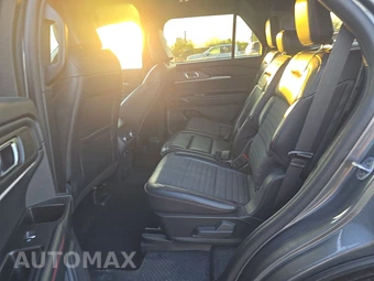 2025 Ford Explorer ST-Line - miniatura 13