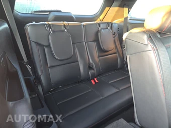 2025 Ford Explorer ST-Line - miniatura 14