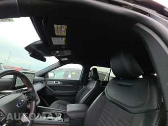 2025 Ford Explorer ST-Line - miniatura 17