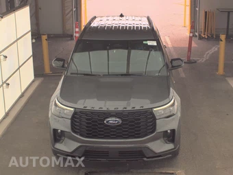 2025 Ford Explorer ST-Line - miniatura 2
