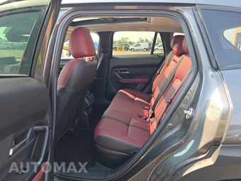2025 Ford Explorer ST-Line - miniatura 13