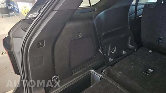 2025 Ford Explorer ST-Line - miniatura 24