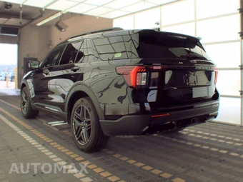 2025 Ford Explorer ST-Line - miniatura 6
