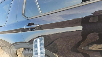 2025 Ford Explorer ST-Line - miniatura 23