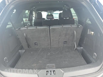 2025 Ford Explorer ST-Line - miniatura 17