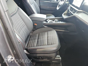 2025 Ford Explorer ST-Line - miniatura 8