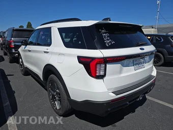 2025 Ford Explorer ST-Line - miniatura 6