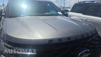 2025 Ford Explorer ST-Line - miniatura 25