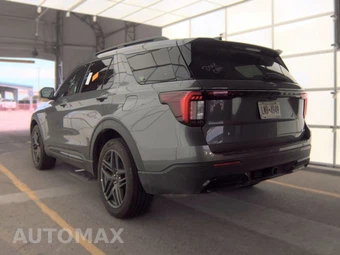 2025 Ford Explorer ST-Line - miniatura 6