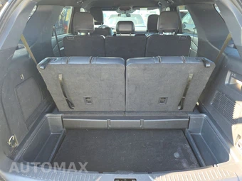 2025 Ford Explorer ST-Line - miniatura 17