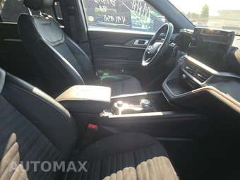 2025 Ford Explorer ST-Line - miniatura 8