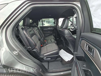 2025 Ford Explorer ST-Line - miniatura 17