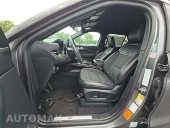 2025 Ford Explorer ST-Line - miniatura 6