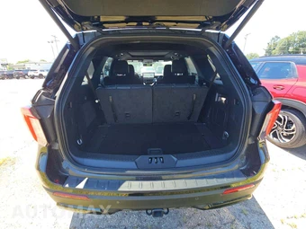 2025 Ford Explorer ST-Line - miniatura 12