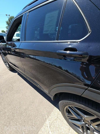 2025 Ford Explorer ST-Line - miniatura 23