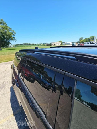 2025 Ford Explorer ST-Line - miniatura 30