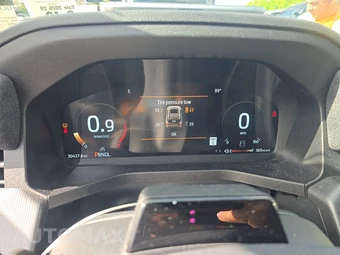 2025 Ford Explorer ST-Line - miniatura 12