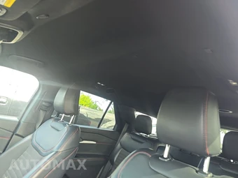 2025 Ford Explorer ST-Line - miniatura 19