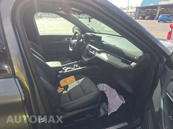 2025 Ford Explorer ST-Line - miniatura 8