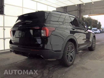 2025 Ford Explorer ST-Line - miniatura 4