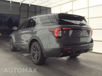 2025 Ford Explorer ST-Line - miniatura 6