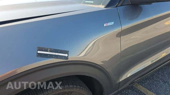 2025 Ford Explorer ST-Line - miniatura 24