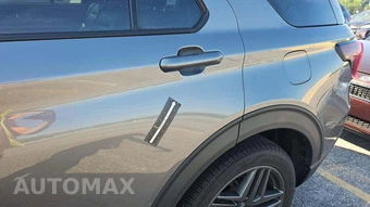 2025 Ford Explorer ST-Line - miniatura 26