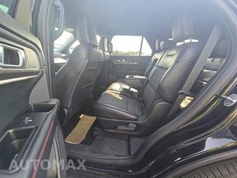 2025 Ford Explorer ST-Line - miniatura 13