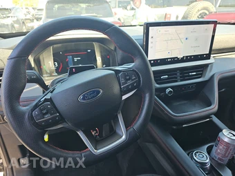 2025 Ford Explorer ST-Line - miniatura 10