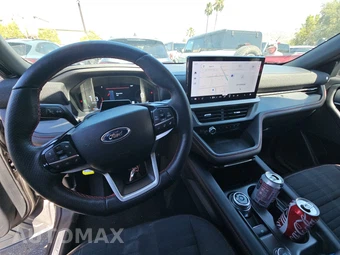 2025 Ford Explorer ST-Line - miniatura 11