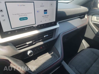 2025 Ford Explorer ST-Line - miniatura 11
