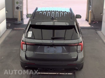 2025 Ford Explorer ST-Line - miniatura 5