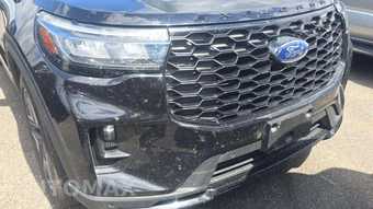 2025 Ford Explorer ST-Line - miniatura 23
