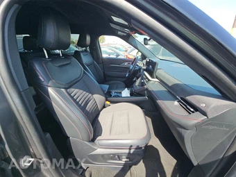 2025 Ford Explorer ST-Line - miniatura 8
