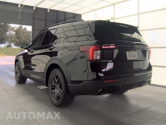 2025 Ford Explorer ST-Line - miniatura 6