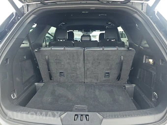 2025 Ford Explorer ST-Line - miniatura 16