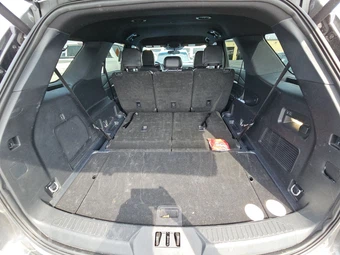 2025 Ford Explorer ST-Line - miniatura 16