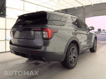 2025 Ford Explorer ST-Line - miniatura 4