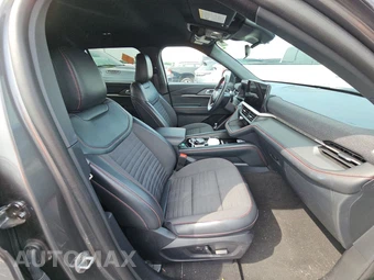 2025 Ford Explorer ST-Line - miniatura 8