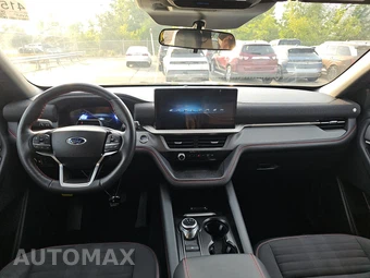 2025 Ford Explorer ST-Line - miniatura 11