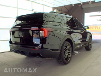 2025 Ford Explorer ST-Line - miniatura 4