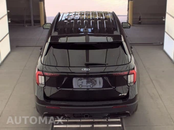 2025 Ford Explorer ST-Line - miniatura 5