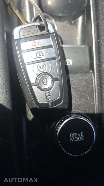 2025 Ford Explorer ST-Line - miniatura 12